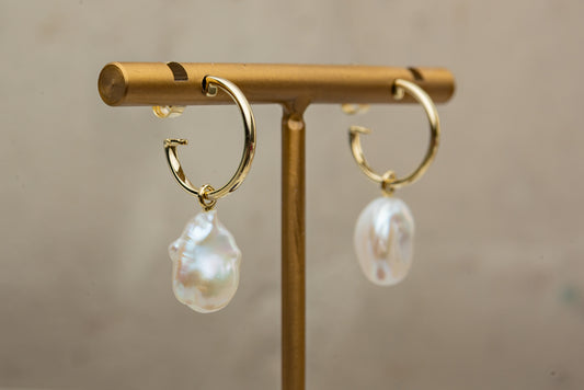 9ct Keshi Pearl Hoop Earrings