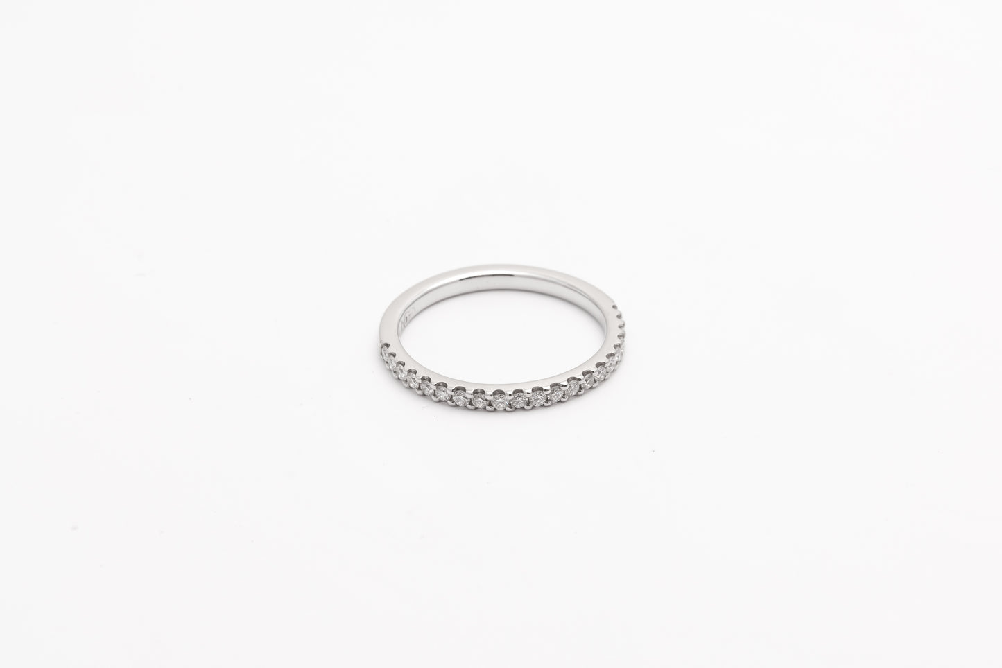 0.21ct White Gold Diamond Wedder