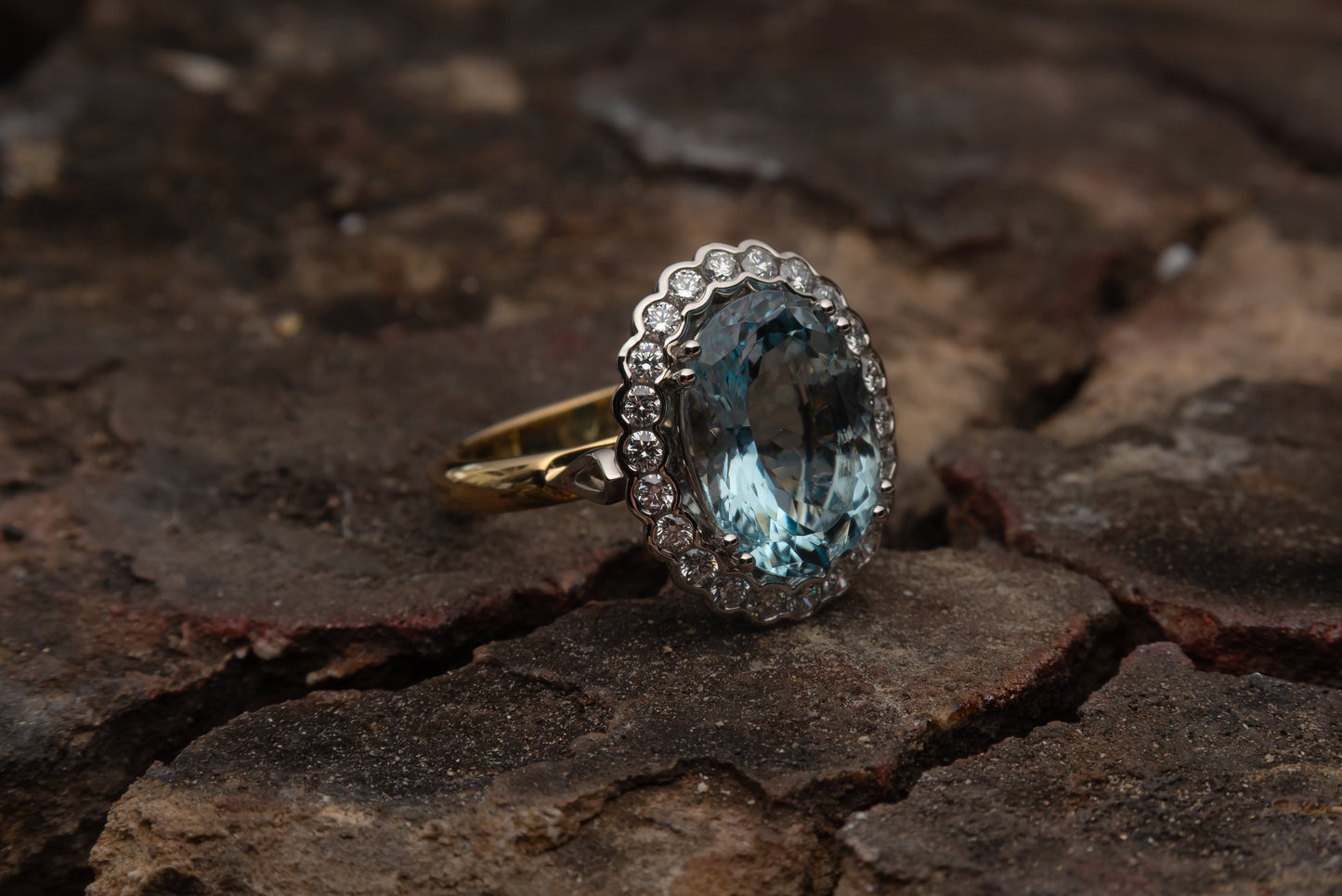Vintage Oval Aquamarine and Diamond Cluster