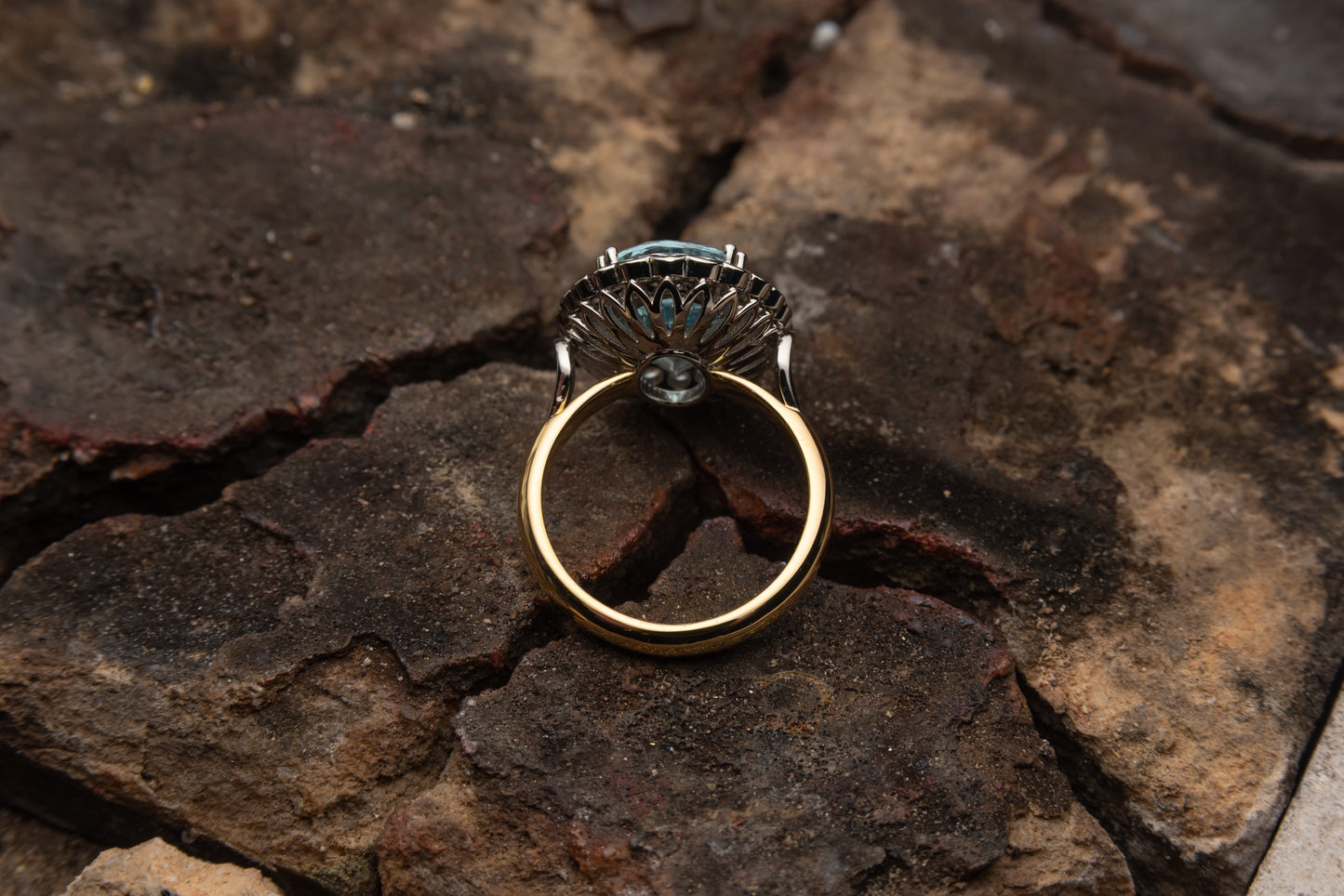Vintage Oval Aquamarine and Diamond Cluster