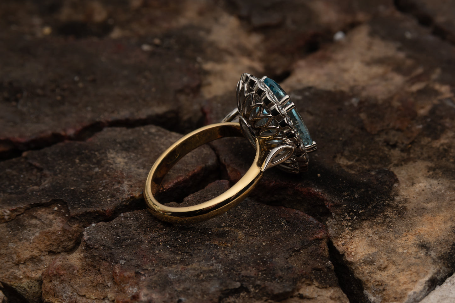 Vintage Oval Aquamarine and Diamond Cluster