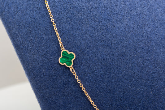 Clover Necklace With Malachite