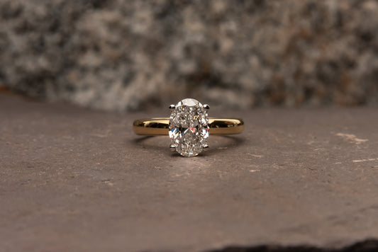 Lab Grown 2ct Oval Cut Engagement Ring