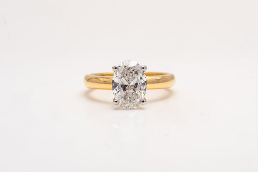 Lab Grown 2ct Oval Cut Engagement Ring