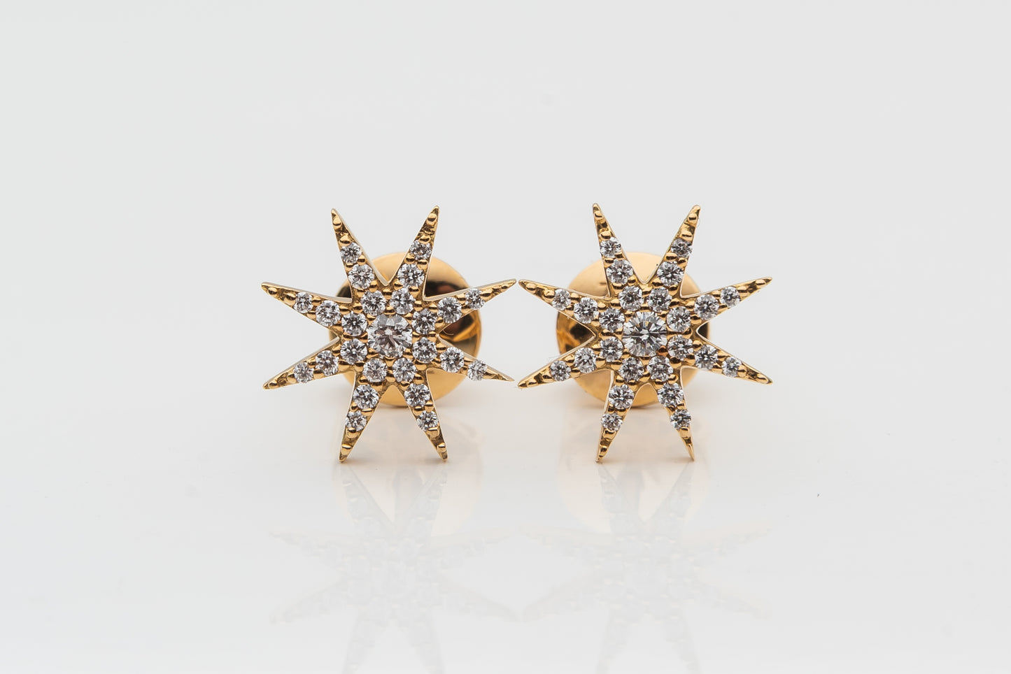 18ct Star Diamond Studs