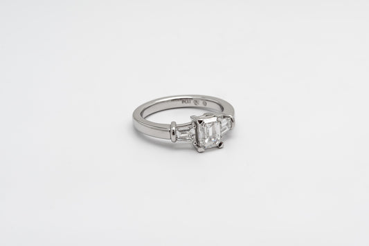 1.41ct Emerald Cut With Tapering Baguettes